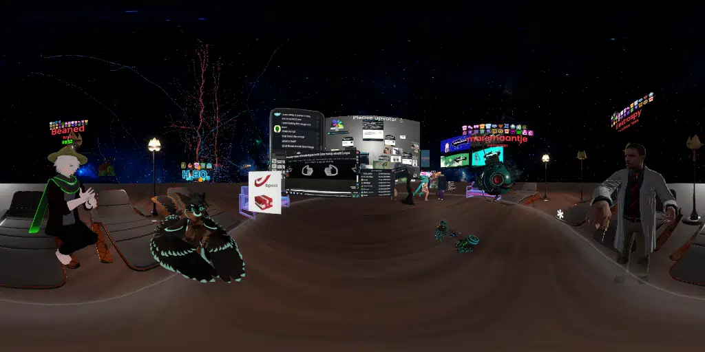 (h)The VR-HUG World 7